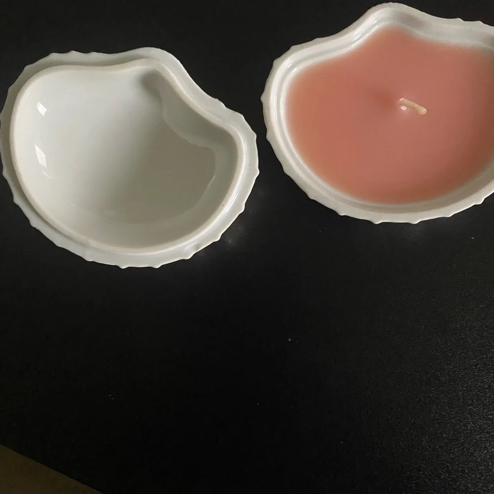 Vintage Ceramic Iridescent 4” Mini Shell-Shaped Scalloped Candle Holder